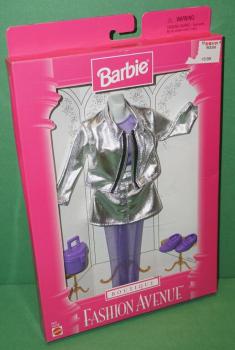 Mattel - Barbie - Fashion Avenue - Boutique - Silver Metallic Jacket & Skirt - Outfit
